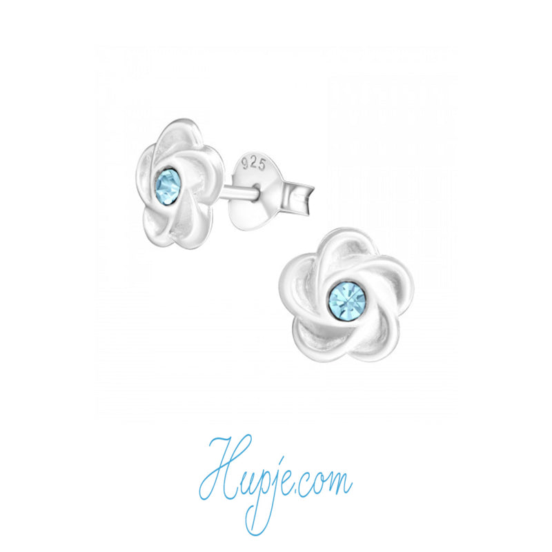 zilveren oorbellen bloem blauwe kristal